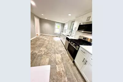 14 Elm Ave, Holbrook, MA 02343 - Photo 12