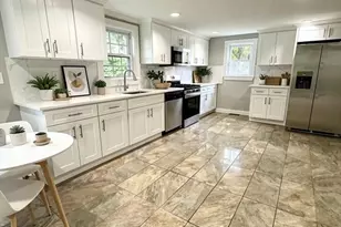 14 Elm Ave, Holbrook, MA 02343 - Photo 6