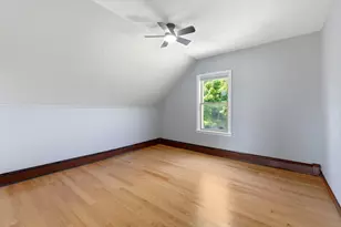 36 Florence St, Everett, MA 02149 - Photo 12