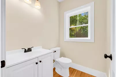 374 Brandy Brow Rd, Haverhill, MA 01830 - Photo 4