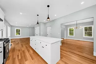 374 Brandy Brow Rd, Haverhill, MA 01830 - Photo 8