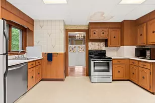 35 Mt Washington Ave, Malden, MA 02148 - Photo 10