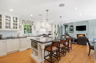 80 Hollingsworth Ave, Braintree, MA 02184 - Photo 8