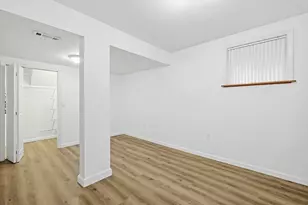 100 Lakeview Ave, Mansfield, MA 02048 - Photo 28