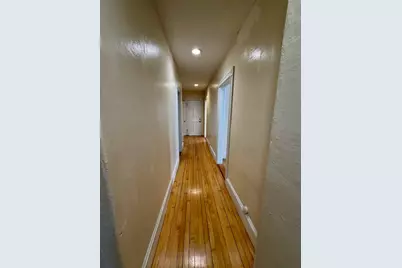 21 4th St #2, Attleboro, MA 02703 - Photo 8