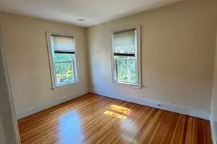 21 4th St, Attleboro, MA 02703 - Photo 10