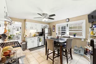11-13 Victoria St, Revere, MA 02151 - Photo 24