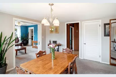 25 Cumner Ave, Melrose, MA 02176 - Photo 20