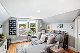 25 Cumner Ave, Melrose, MA 02176 - Photo 30