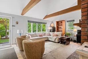 19 Hood Dr, Plymouth, MA 02360 - Photo 4