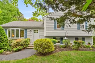 19 Hood Dr, Plymouth, MA 02360 - Photo 1