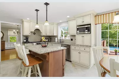 30 Princess Pine Circle, Taunton, MA 02780 - Photo 6