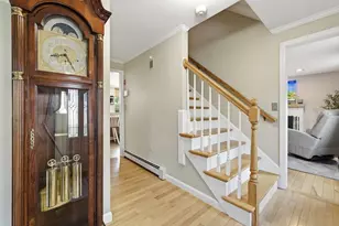 30 Princess Pine Cir, Taunton, MA 02780 - Photo 8