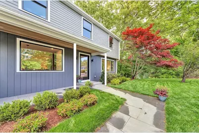 39 Winslow St, Concord, MA 01742 - Photo 2