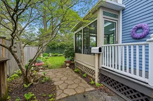21 Madison St, Newburyport, MA 01950 - Photo 30