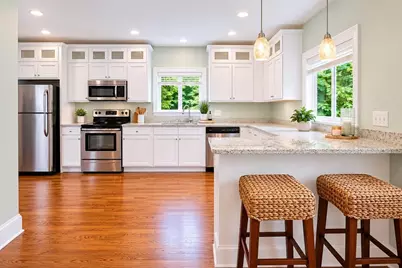 39 Division St, North Attleboro, MA 02760 - Photo 6