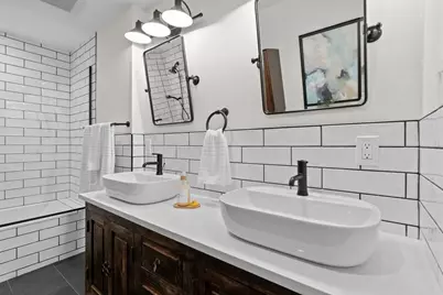381 W Broadway #4, Boston, MA 02127 - Photo 16