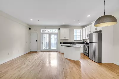 381 W Broadway #4, Boston, MA 02127 - Photo 8
