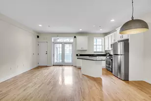 381 W Broadway, Boston, MA 02127 - Photo 8