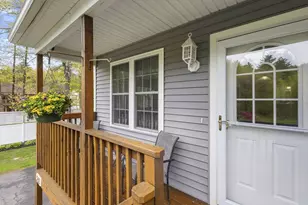 352 Durfee St, Southbridge, MA 01550 - Photo 24