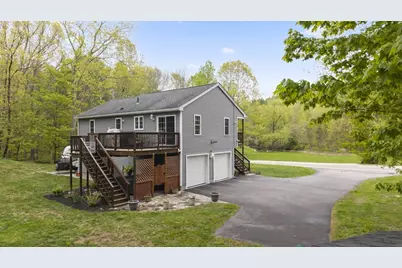 352 Durfee St, Southbridge, MA 01550 - Photo 30
