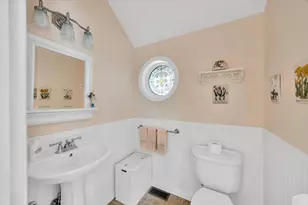 27 Sandpiper Cir, Falmouth, MA 02536 - Photo 10