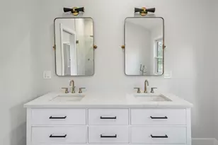 44 Sherburn Cir, Weston, MA 02493 - Photo 8