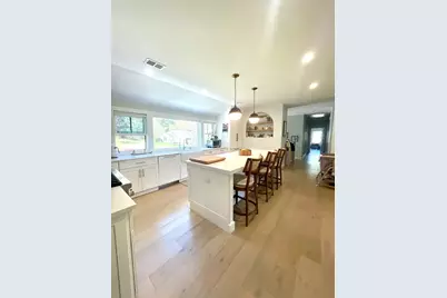 44 Sherburn Cir, Weston, MA 02493 - Photo 2