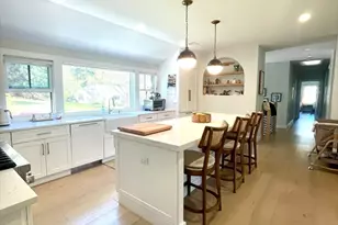 44 Sherburn Cir, Weston, MA 02493 - Photo 2