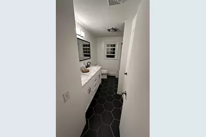 65 Lynnwood Ln, Worcester, MA 01609 - Photo 10