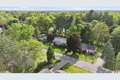 28 Northway Dr, Springfield, MA 01119 - Photo 8