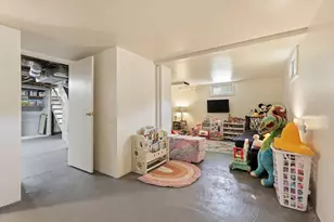 44 Harding St, Springfield, MA 01109 - Photo 28