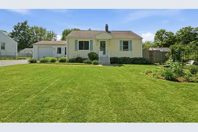 44 Harding St, Springfield, MA 01109 - Photo 6