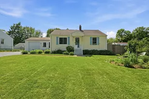44 Harding St, Springfield, MA 01109 - Photo 6