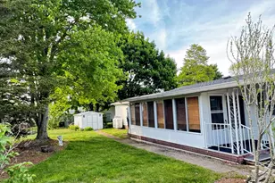 18 Garden Ln, Plainville, MA 02762 - Photo 4