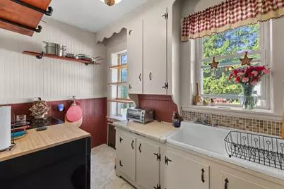 9 Prairie Street, Milford, MA 01757 - Photo 12