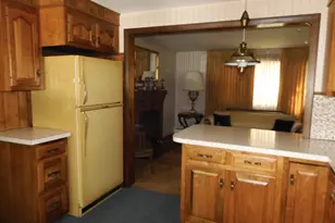 91 Gile St, Haverhill, MA 01830 - Photo 6