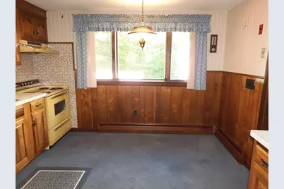 91 Gile St, Haverhill, MA 01830 - Photo 8