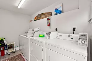 72 Main St, Wareham, MA 02571 - Photo 24