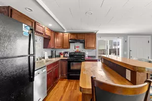 72 Main St, Wareham, MA 02571 - Photo 16