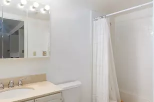 20 Webster St, Brookline, MA 02446 - Photo 12