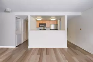 20 Webster St, Brookline, MA 02446 - Photo 10