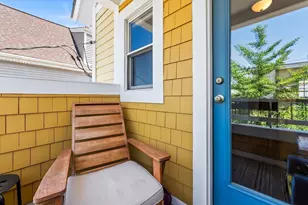 72 Winchester St, Medford, MA 02155 - Photo 28