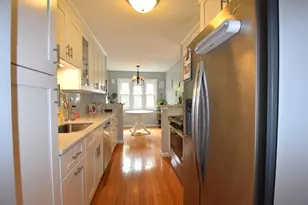 117 Laurelwood Dr, Hopedale, MA 01747 - Photo 4