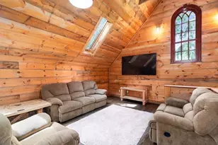 142 Asbury St, Hamilton, MA 01982 - Photo 20