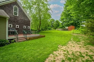 142 Asbury St, Hamilton, MA 01982 - Photo 38