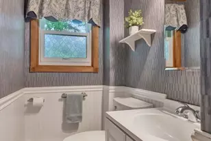 7 Noonan St, Mansfield, MA 02048 - Photo 12
