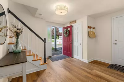 11 Longmeadow Road, Medfield, MA 02052 - Photo 18