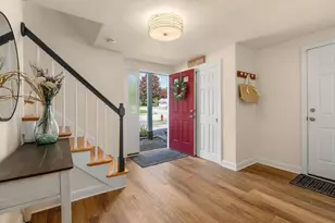 11 Longmeadow Rd, Medfield, MA 02052 - Photo 18