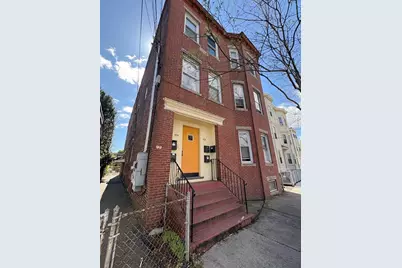 474 Windsor St #2F, Cambridge, MA 02141 - Photo 1
